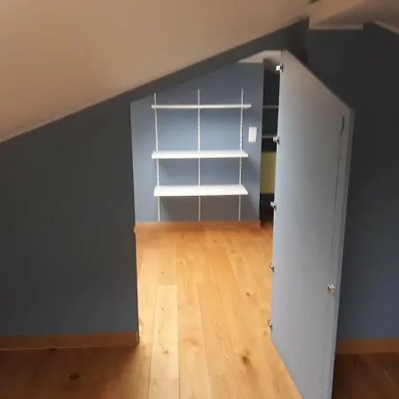 Lovely Private In Loft Apartment Foetz